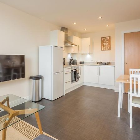 Skyline Serviced Apartments - Стивънидж Екстериор снимка